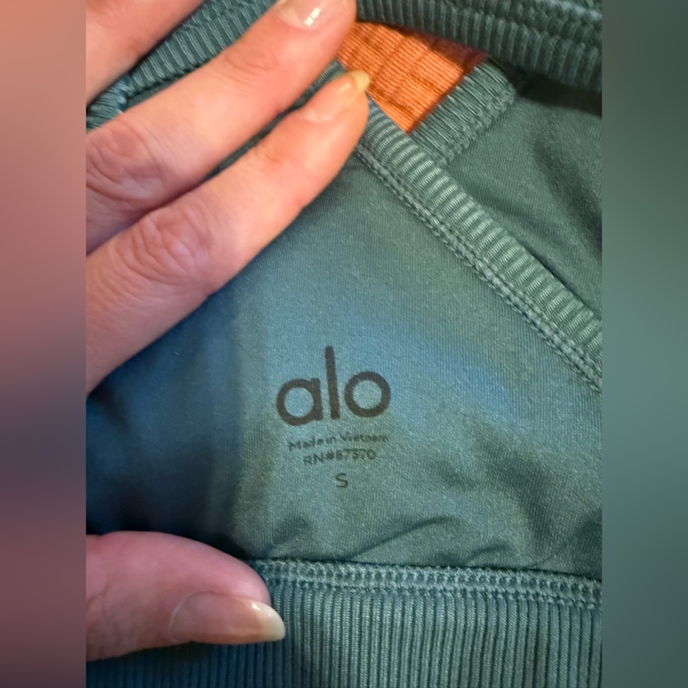 ALO Yoga Teal Sports Bra with Wrap V-Neck - Picture 4 of 4